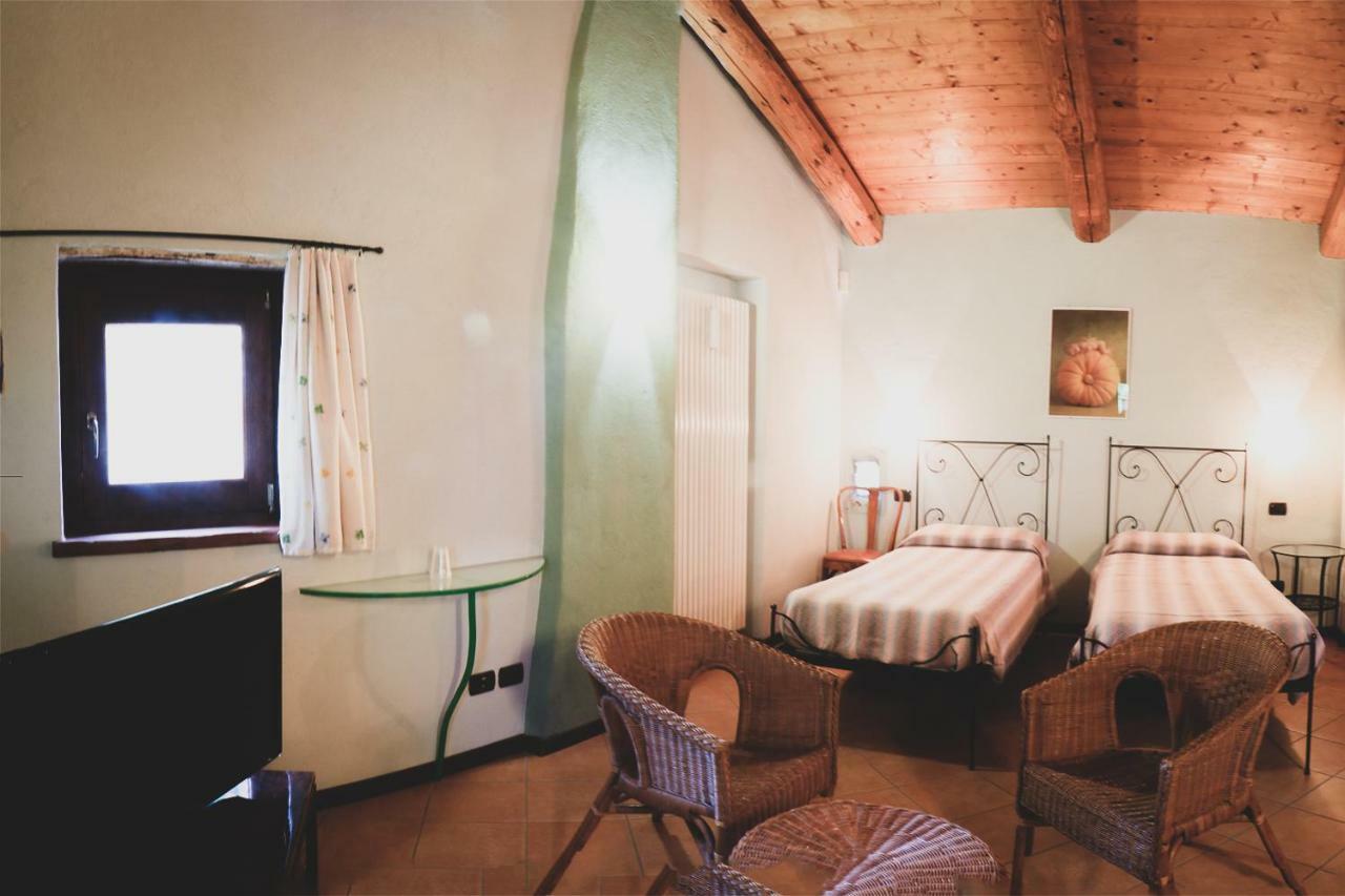 Agriturismo Fiori Di Zucca Fossano Exteriér fotografie